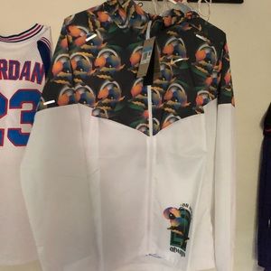 Nike Repel A.I.R Windrunner Men's Running Jacket. Size Adult Medium.